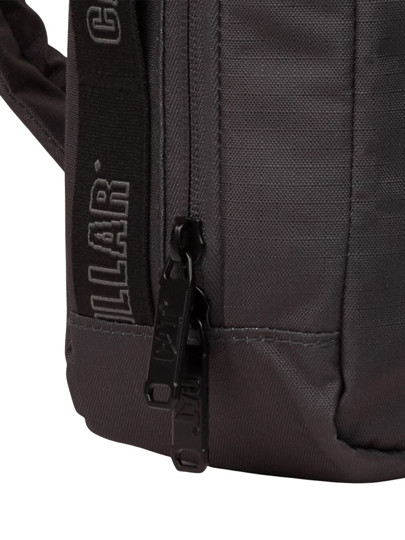 Bandolera-Unisex-Explorer-Gris-Oscuro-CAT