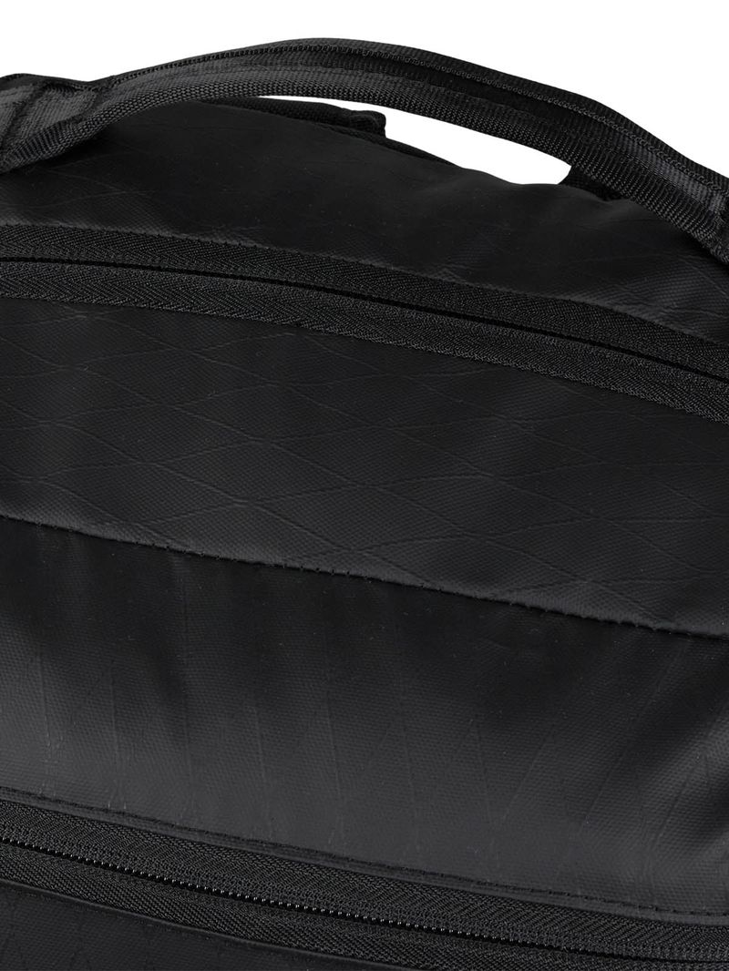 Mochila-Unisex-Utility-X-Negro-CAT