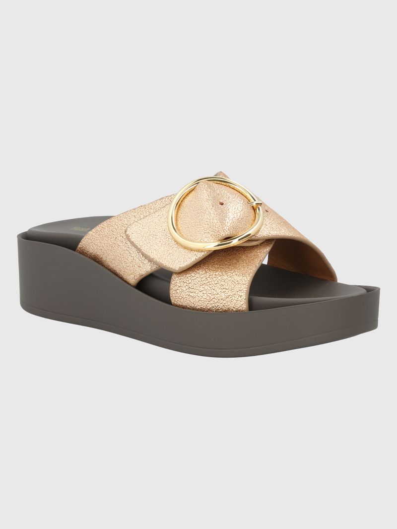 Sandalia-Cuero-Mujer-Gise-Dorado