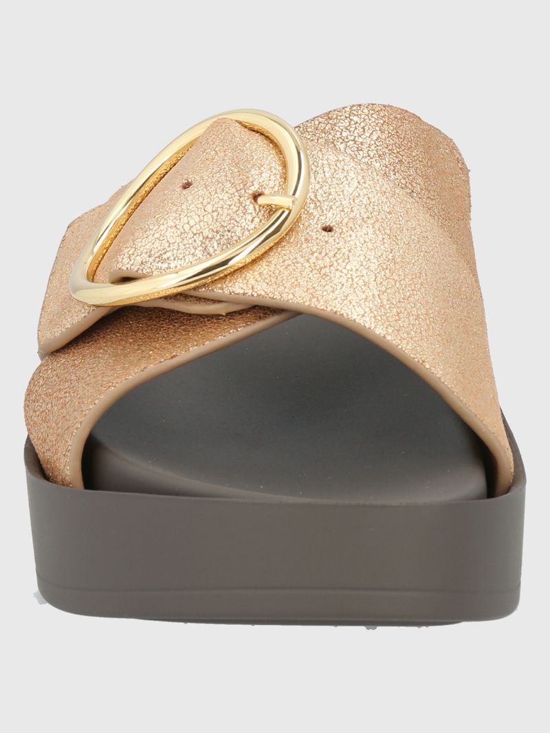 Sandalia-Cuero-Mujer-Gise-Dorado