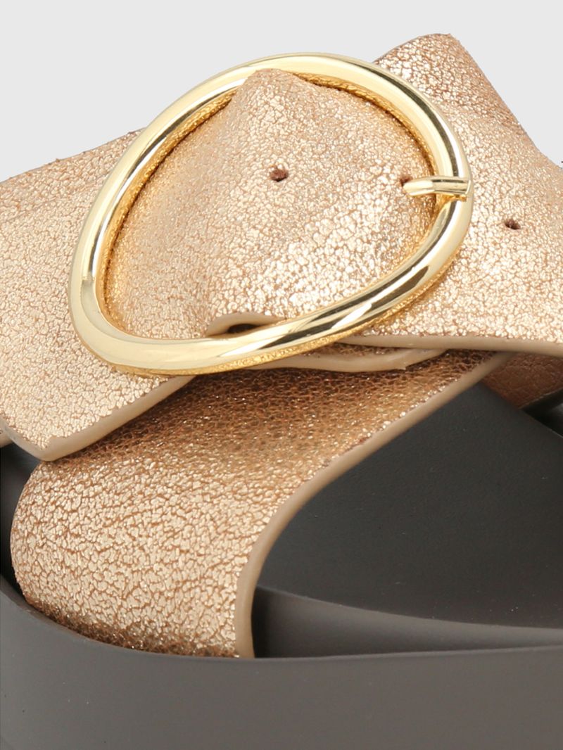 Sandalia-Cuero-Mujer-Gise-Dorado