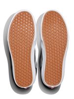 ZAPATILLA-UNISEX-Fairview-Deluxe-NEGRO-VANS