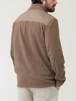 Polar-Fibras-Recicladas-Hombre-Volterra-Cafe-Rockford