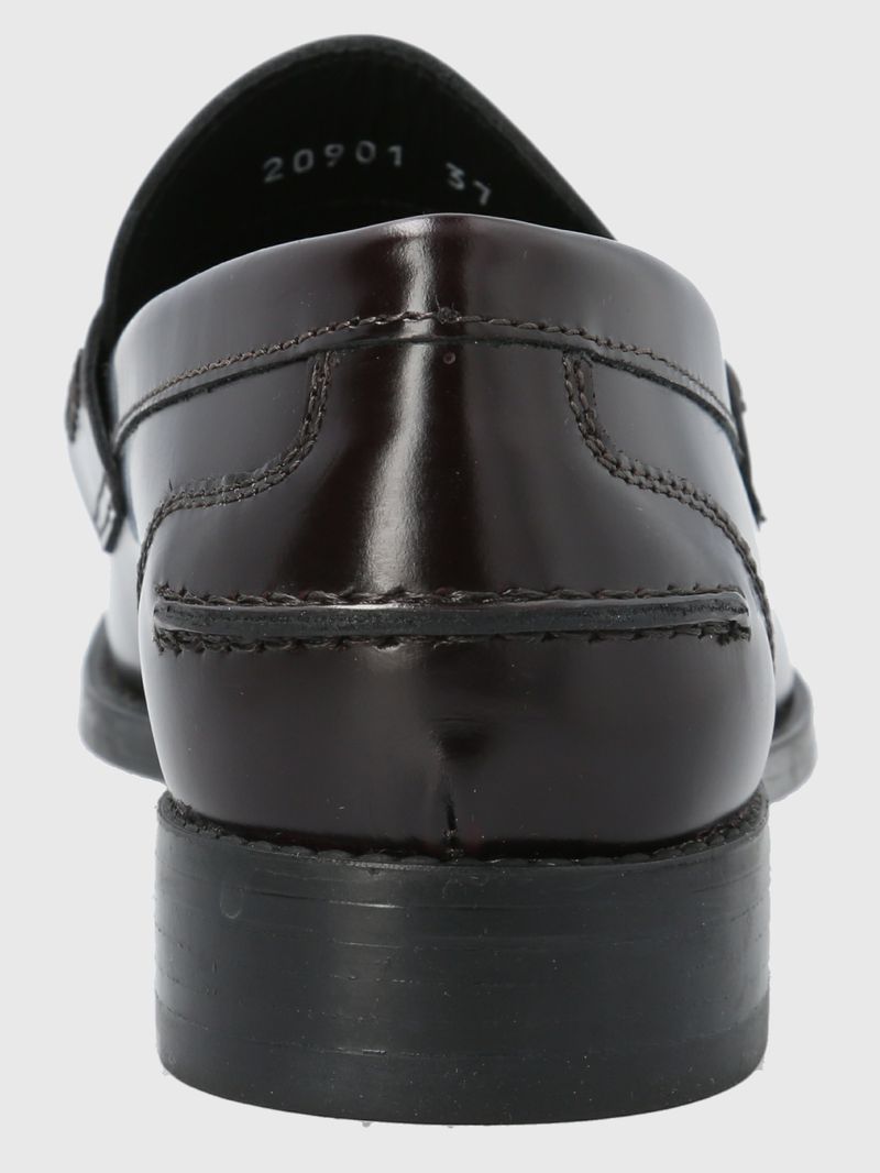 Mocasin Mujer Italiano Cuero Rozato Burdeo