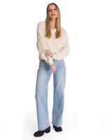 Polerón Cuello en V Mujer Oversize Waffle Blanco CAT