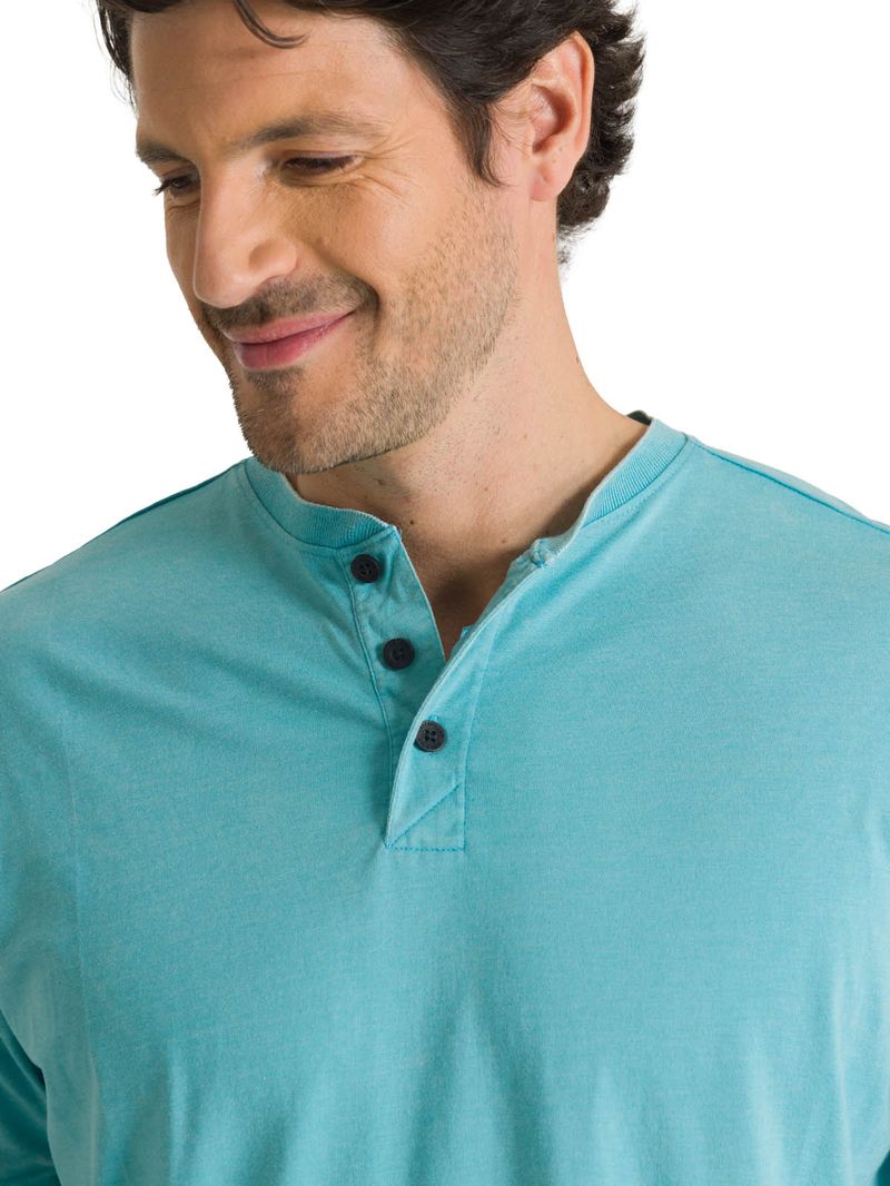 Polera Manga Corta Henley Hombre Burnout Azul Claro CAT