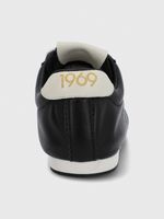 Zapatilla Cuero Mujer Bonik Negra Hush Puppies