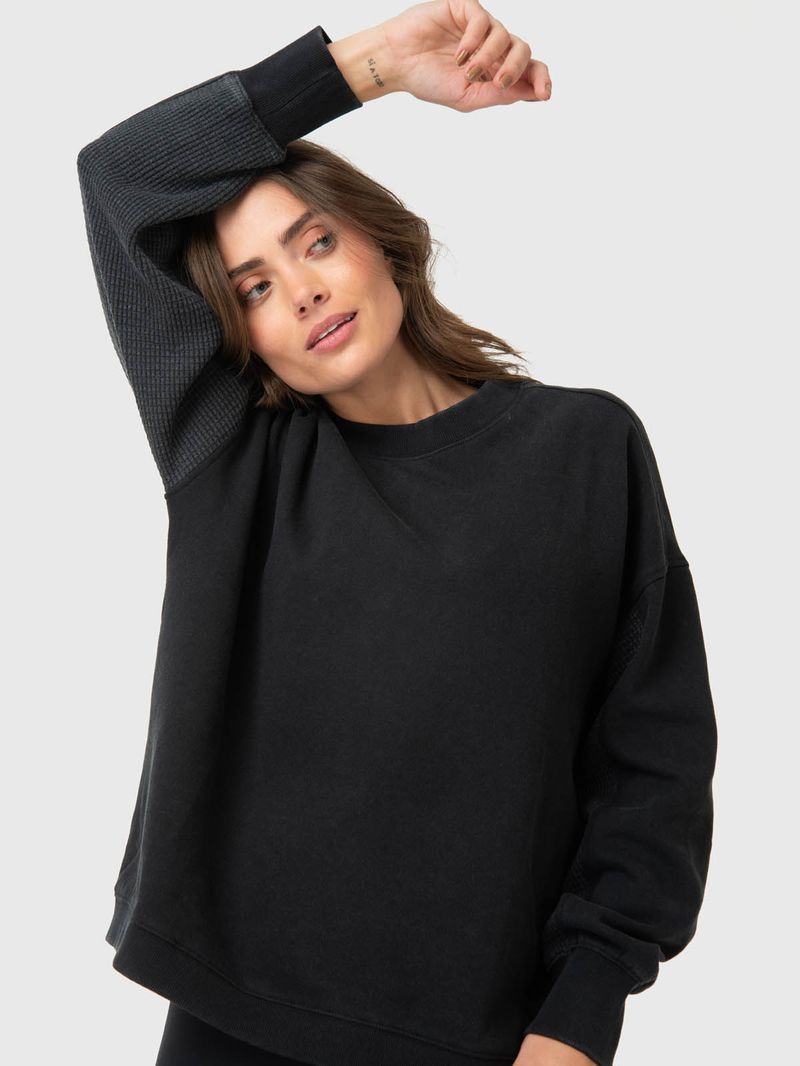 Polerón Mujer Oversize Crew II Negro Bsoul