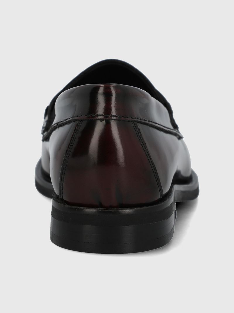 Mocasin Cuero Mujer Gaela Burdeo