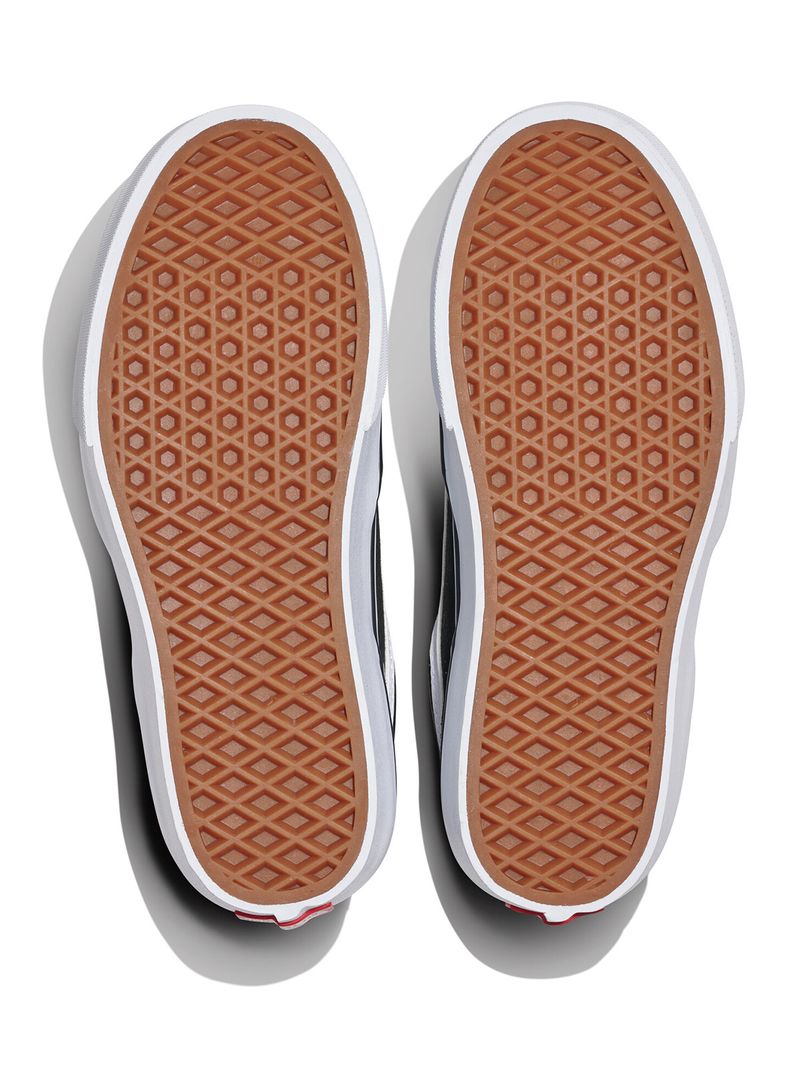 Zapatilla Mujer Brooklyn Platform Negro Vans