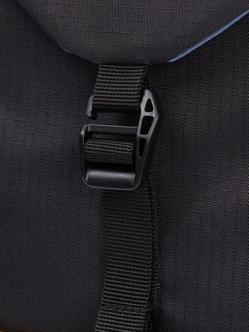 Mochila Unisex City Vibes L Negro CAT