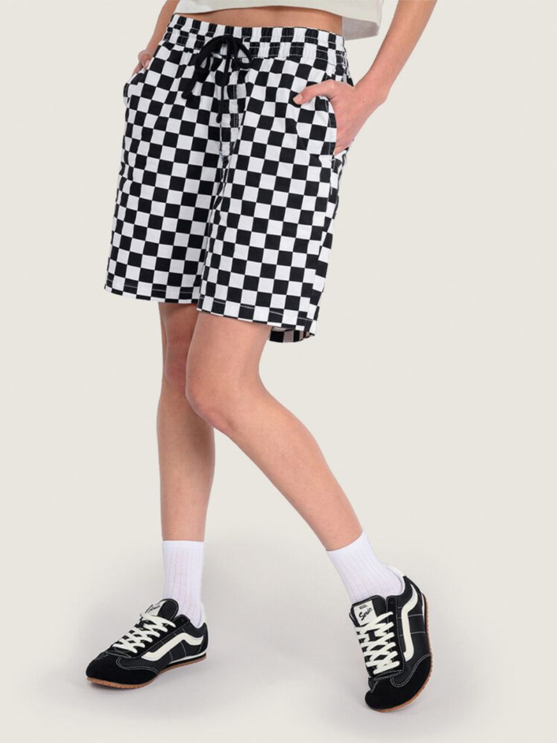 Short Range Relaxed Elastic Short Checkerboard