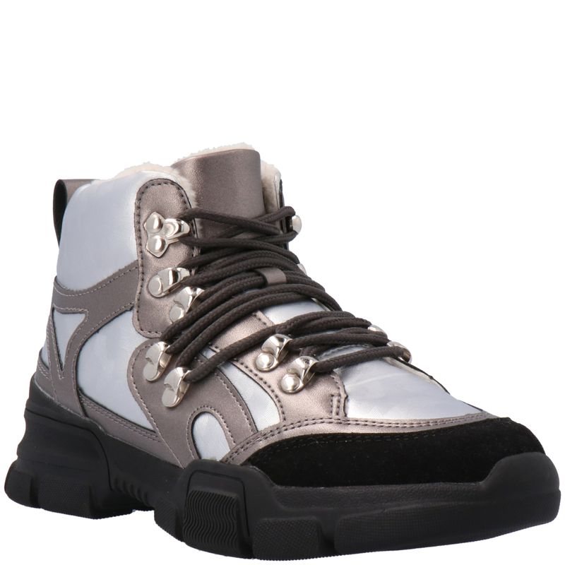 Botin-Luciana