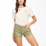 Short-Mujer-Drift-Away